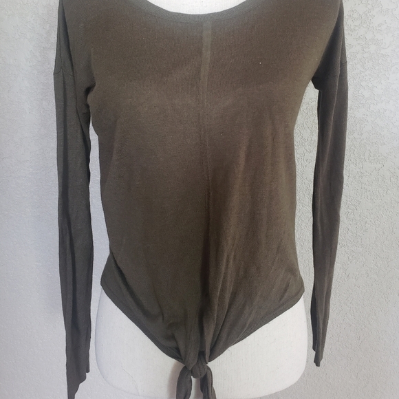 Madewell Bundle and UO and one american eagle - Picture 4 of 7